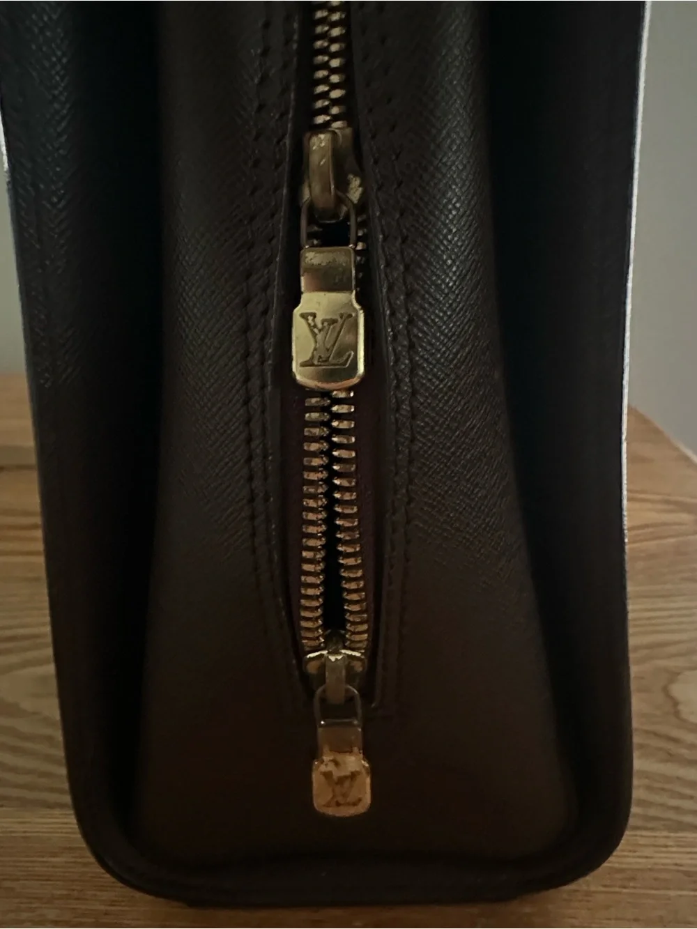 Louis Vuitton Brown Damier Ebene Brera Top Handle Bag